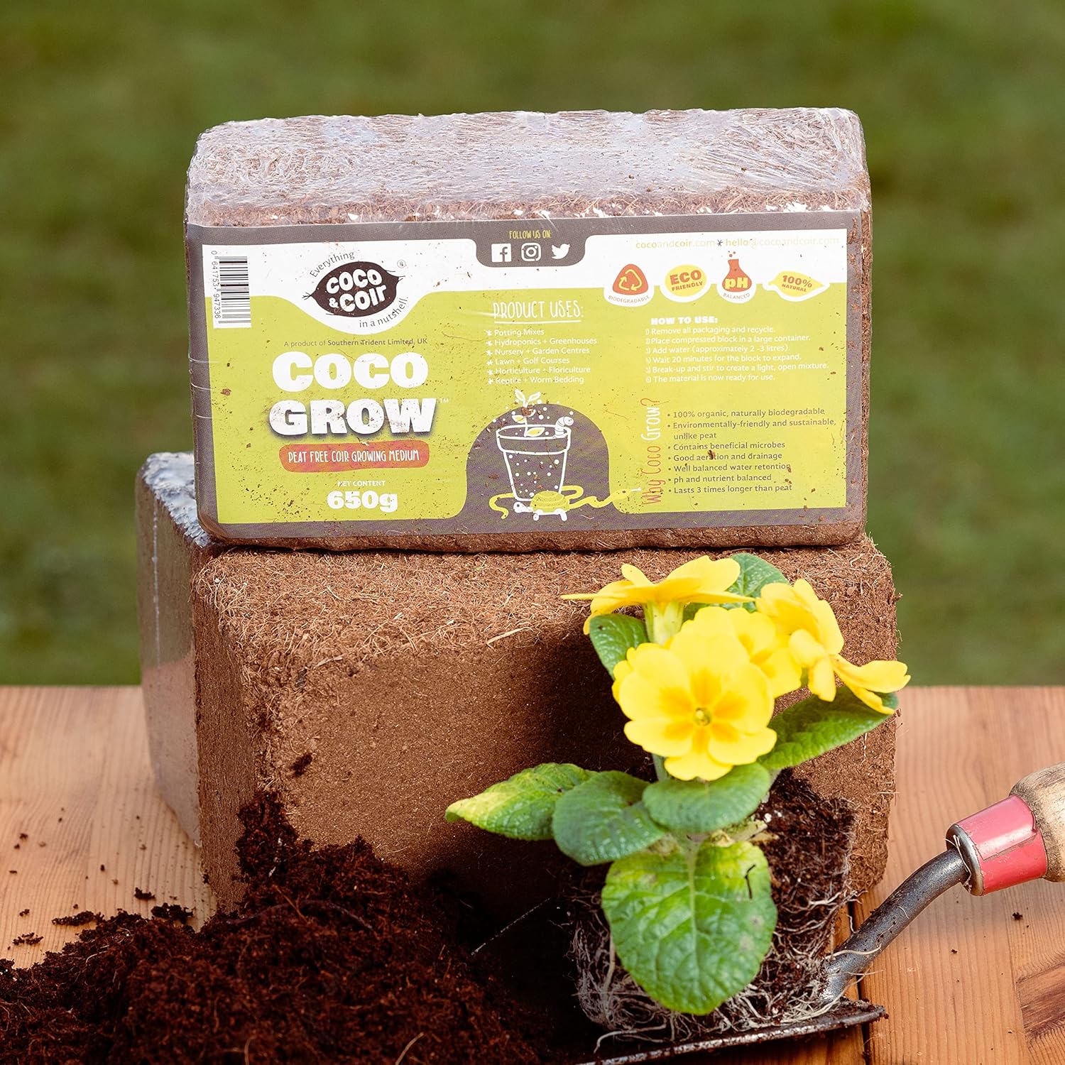COCO & COIR Coco Soil Coconut Fibre. 100% Natural Organic Coconut Coir Compost Brick - Coco Grow (9L)