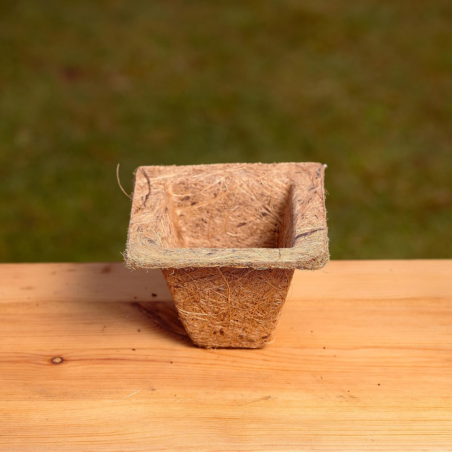 Coco & Coir Biodegradable Plant Pots | Plastic Free Eco-friendly Propagation Pots (Square)