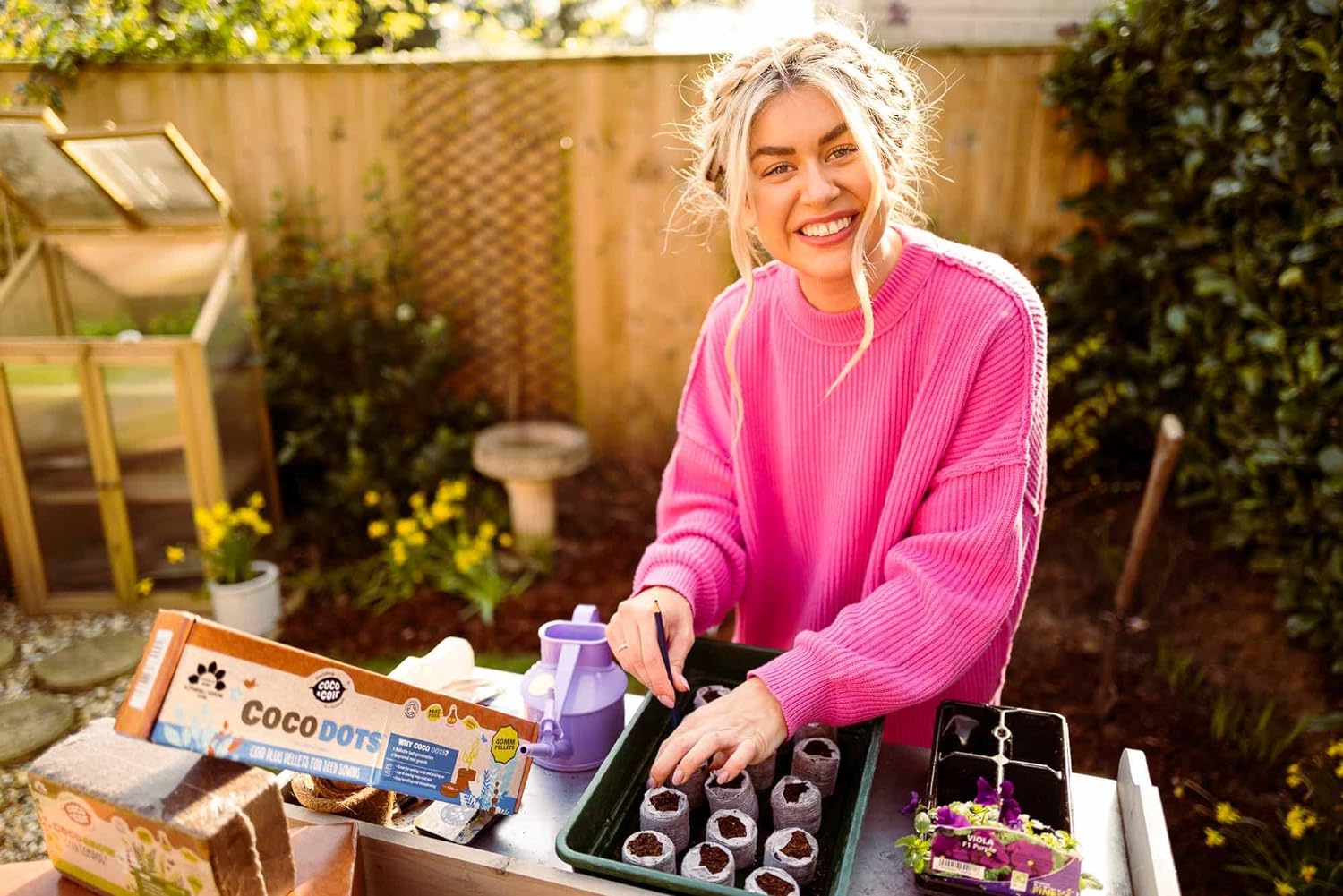 Peat-free Coir Pellet Compost Disks for Seeding Plug Plants & Germination | Coco & Coir Coco Dots (50 x 40mm)