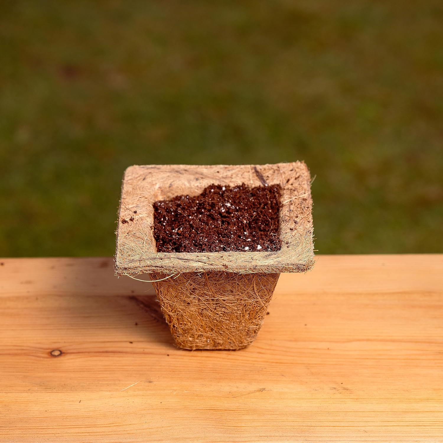 Coco & Coir Biodegradable Plant Pots | Plastic Free Eco-friendly Propagation Pots (Square)